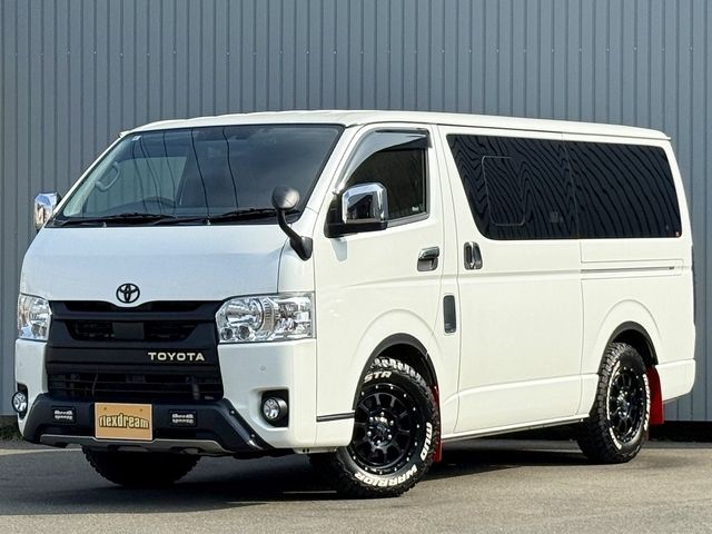 TOYOTA / HIACE van 2WD