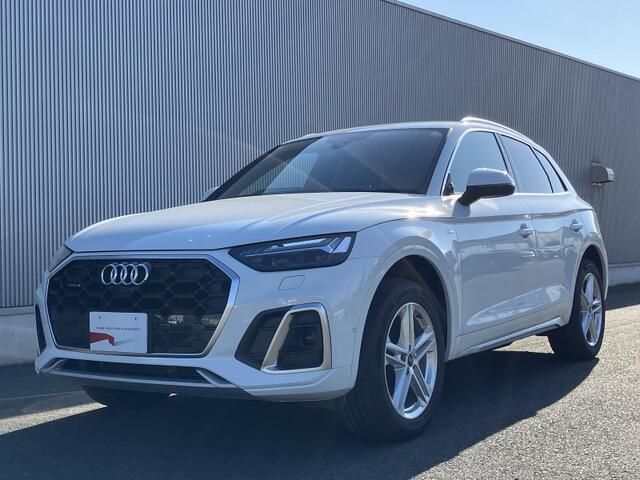 AUDI / AUDI Q5