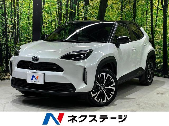 TOYOTA / YARIS CROSS HYBRID