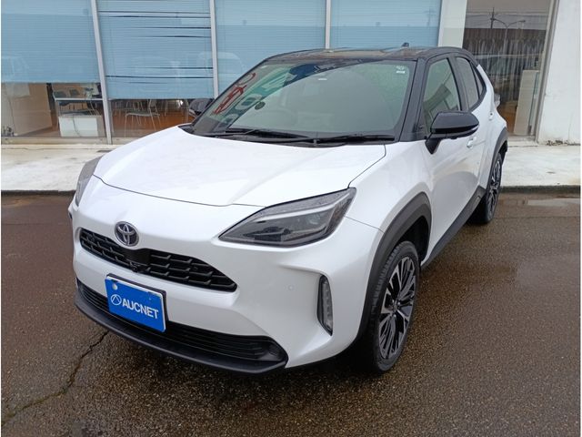 TOYOTA / YARIS CROSS HYBRID