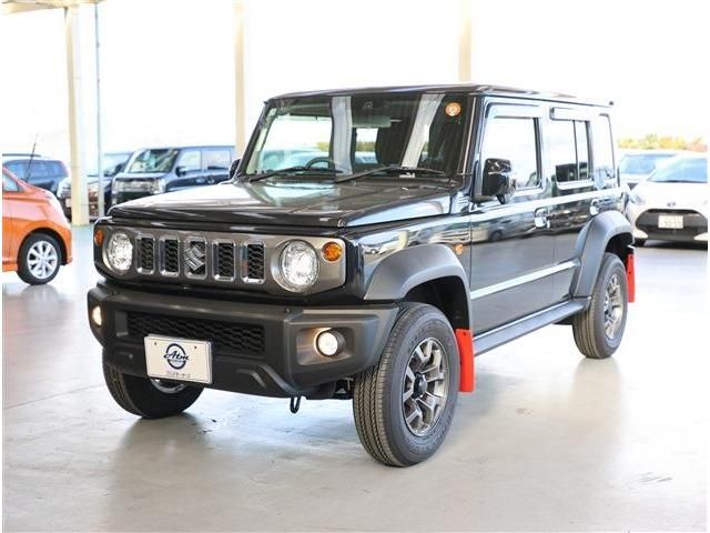 SUZUKI / JIMNY NOMADE