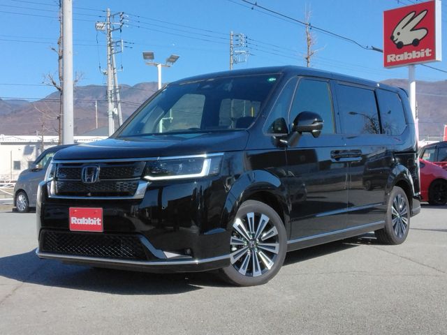 HONDA / STEPWAGON e:HEV SPADA