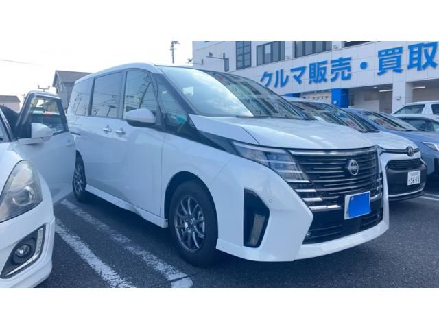 NISSAN / SERENA  WG