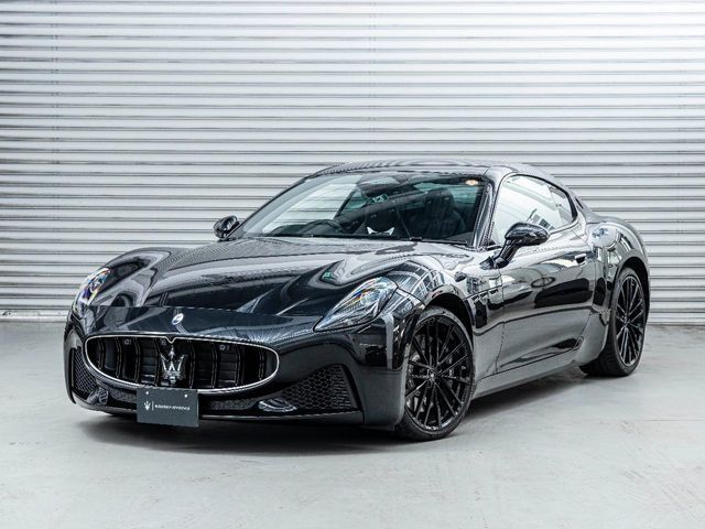 MASERATI / MASERATI GRANTURISMO
