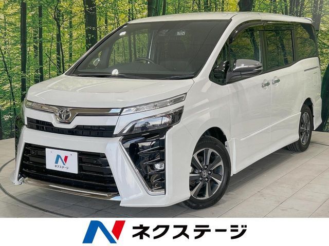 TOYOTA / VOXY
