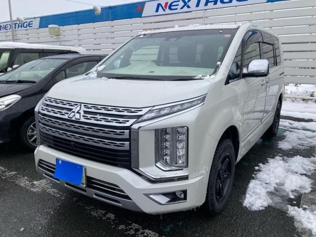 MITSUBISHI / DELICA D:5 4WD