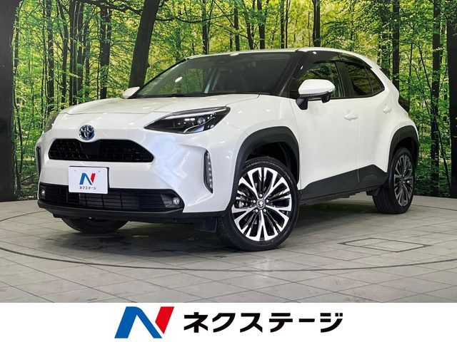 TOYOTA / YARIS CROSS HYBRID