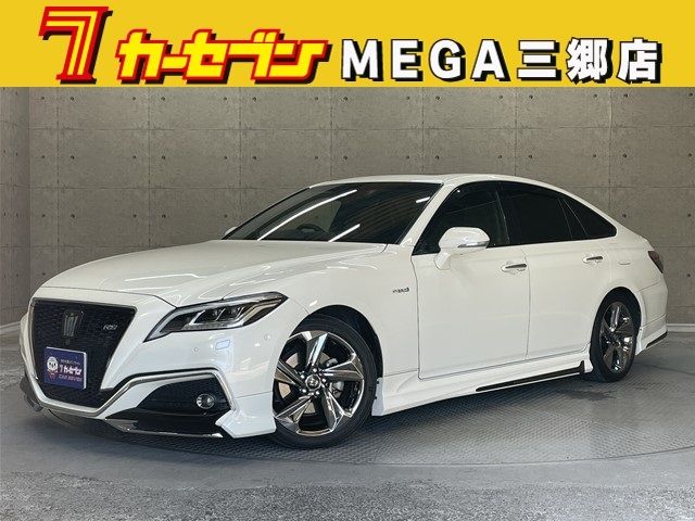 TOYOTA / CROWN sedan hybrid