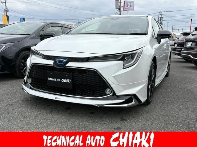 TOYOTA / COROLLA TOURING HYBRID