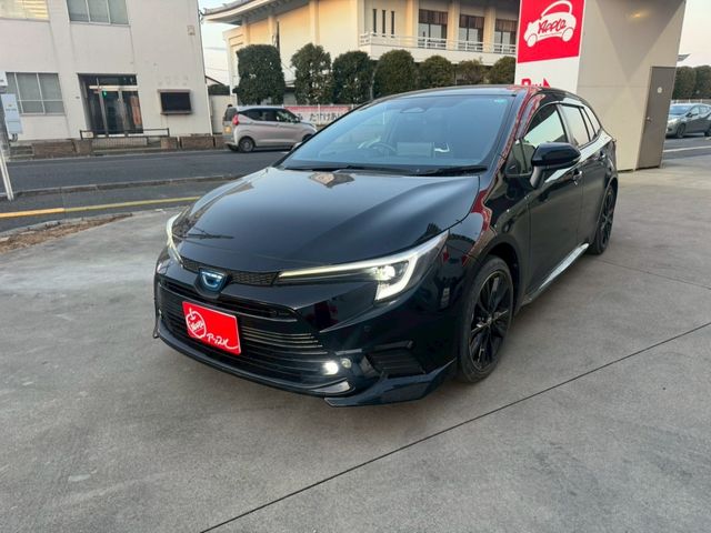 TOYOTA / COROLLA TOURING HYBRID