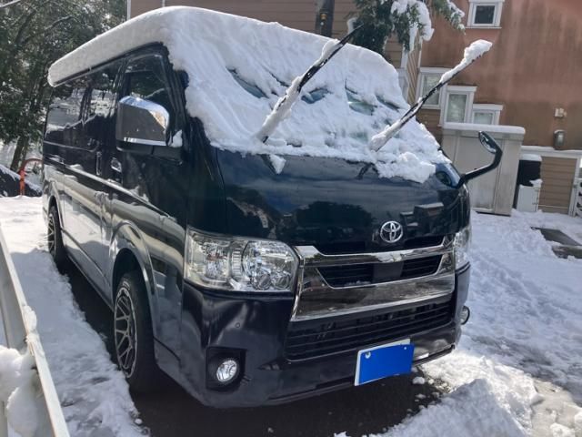 TOYOTA / HIACE van 4WD