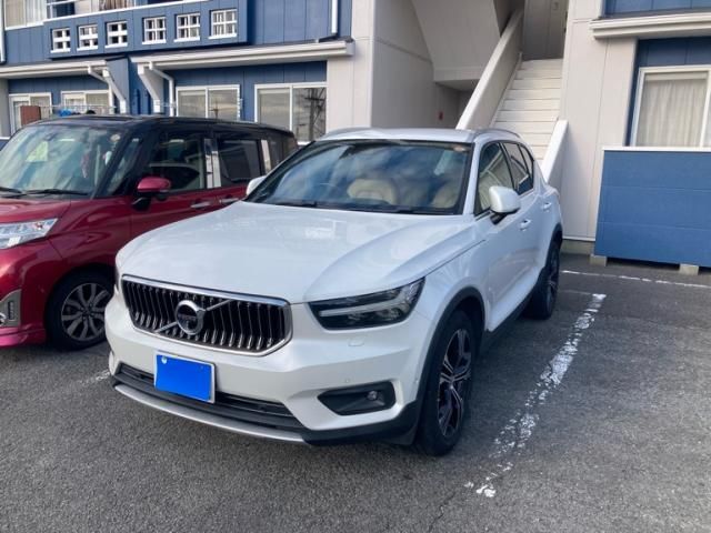 VOLVO / VOLVO XC40