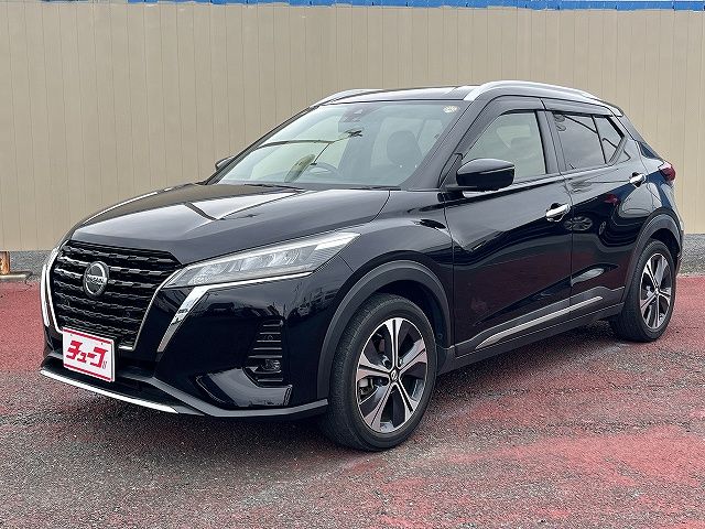 NISSAN / KICKS