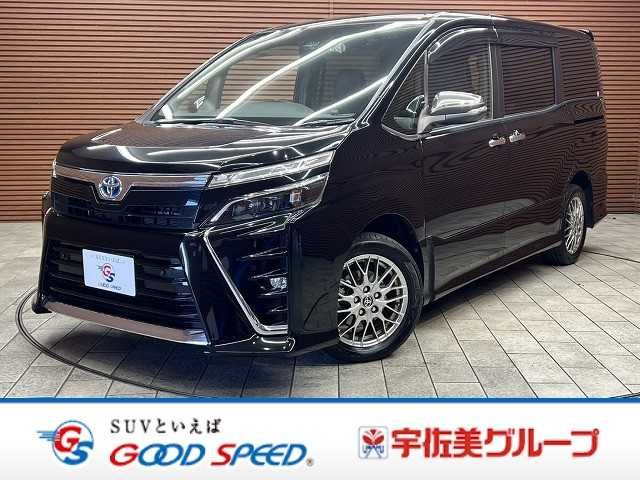 TOYOTA / VOXY HYBRID