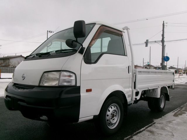 Japanese used car Ref# 1511437 NISSAN / VANETTE truck 4WD