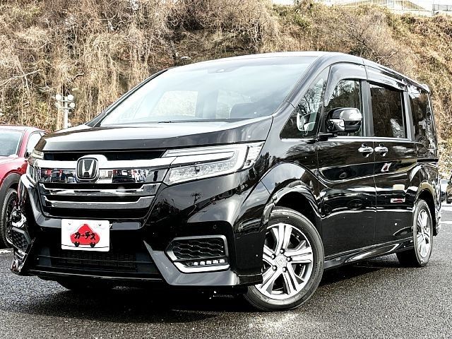 HONDA / STEPWAGON e:HEV SPADA