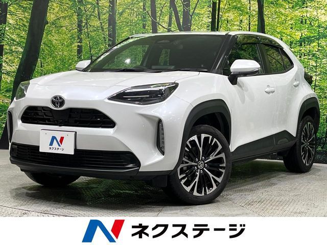 TOYOTA / YARIS CROSS HYBRID