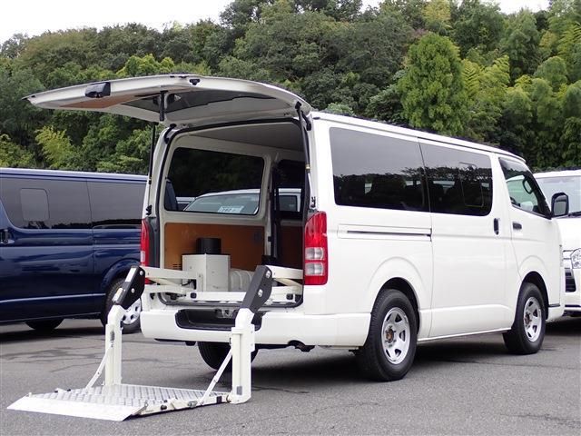 TOYOTA / HIACE van 1.25t 2WD