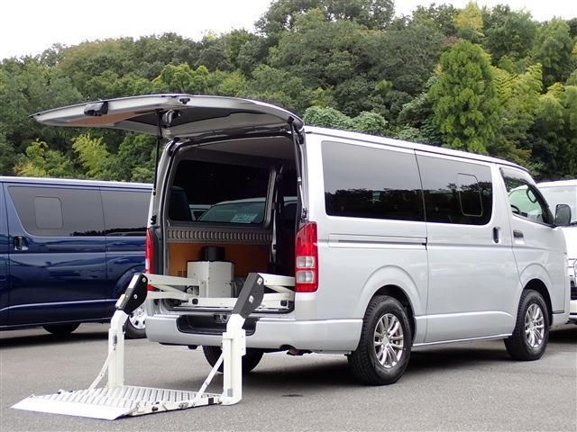 TOYOTA / HIACE van 1.25t 2WD
