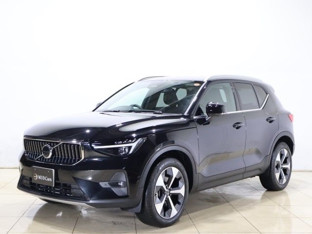 VOLVO / VOLVO XC40