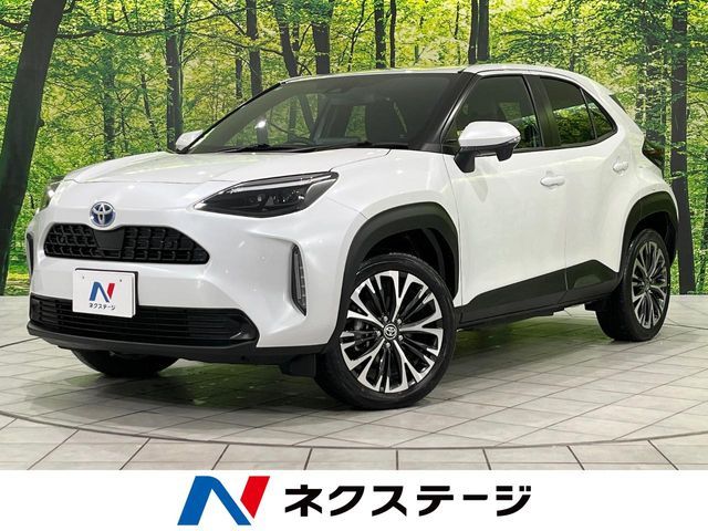 TOYOTA / YARIS CROSS HYBRID
