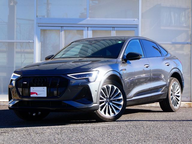 AUDI / AUDI e-tron SPORTBACK