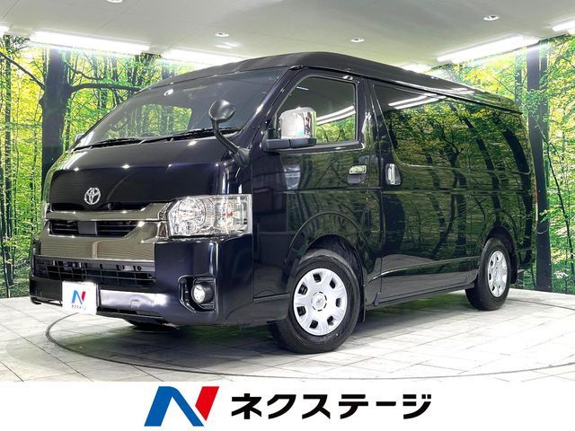 TOYOTA / HIACE van 4WD