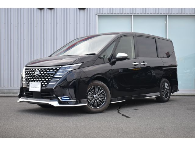 NISSAN / SERENA  WG