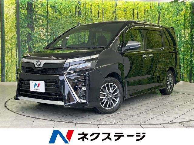 TOYOTA / VOXY