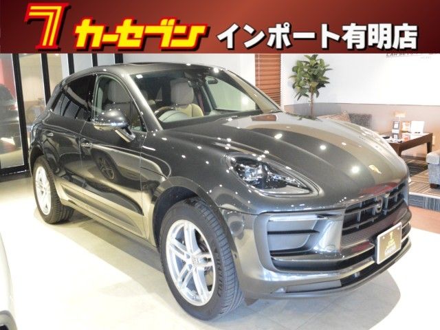 PORSCHE / PORSCHE Macan