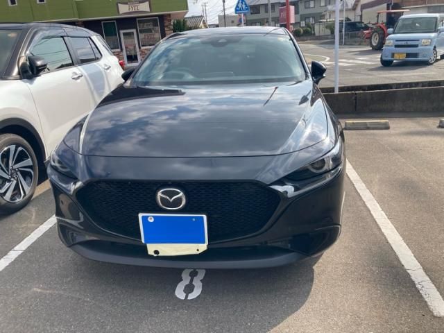 MAZDA / マツダ３ファストバック