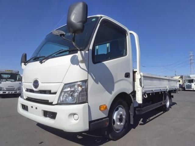 Japanese used car Ref# 1513042 HINO / DUTRO