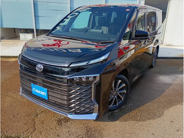 TOYOTA / VOXY