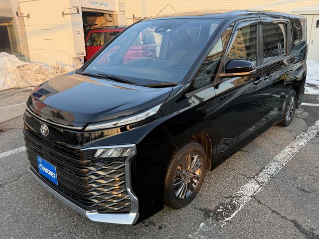 TOYOTA / VOXY