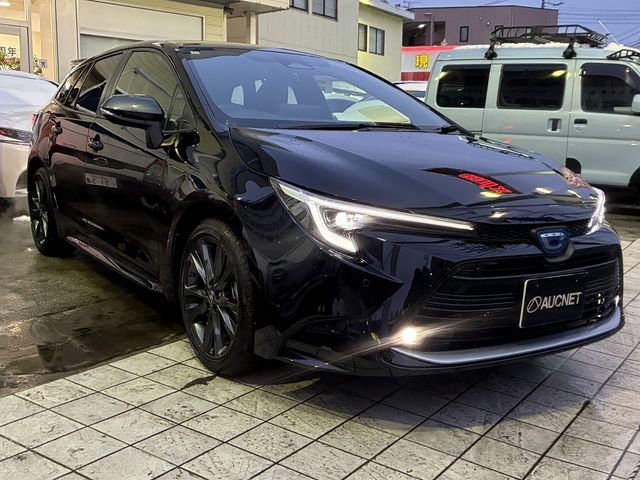 TOYOTA / COROLLA TOURING HYBRID 4WD