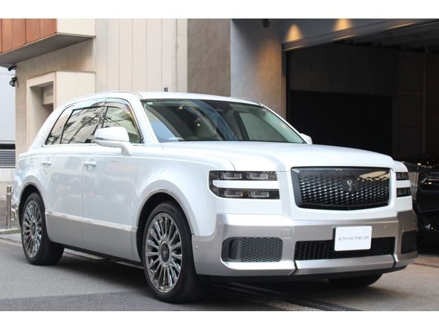 TOYOTA / CENTURY SUV