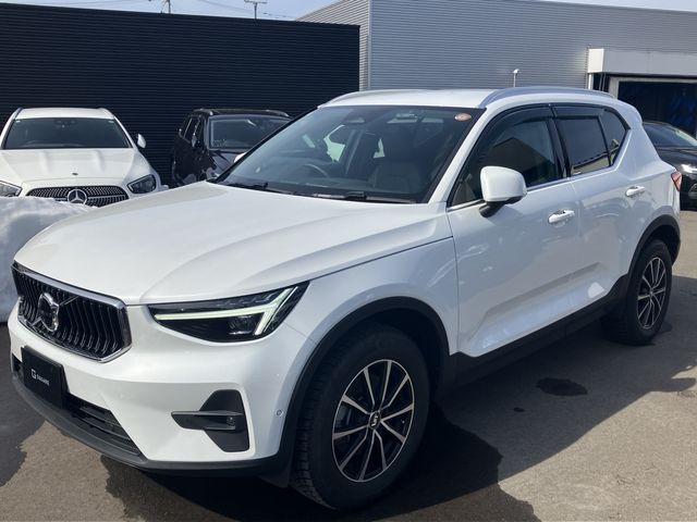 VOLVO / VOLVO XC40