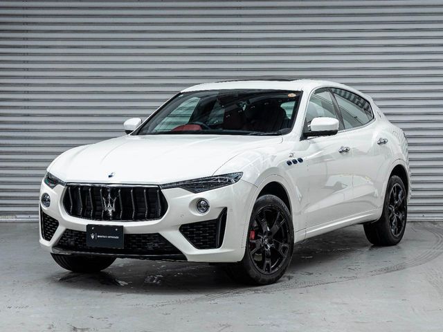MASERATI / MASERATI Levante