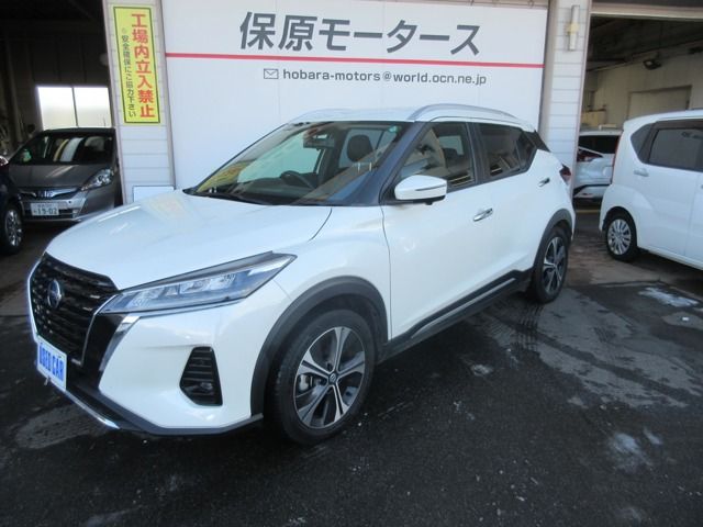 NISSAN / KICKS