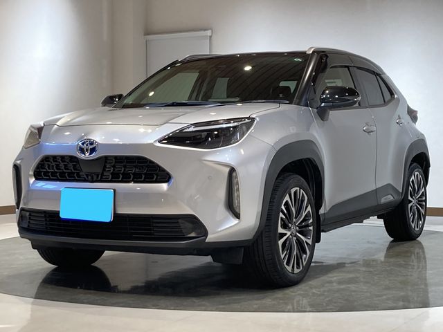 TOYOTA / YARIS CROSS HYBRID