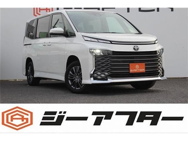 TOYOTA / VOXY 4WD
