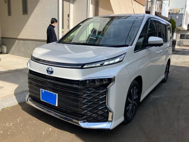 Japanese used car Ref# 1514240 TOYOTA / VOXY HYBRID