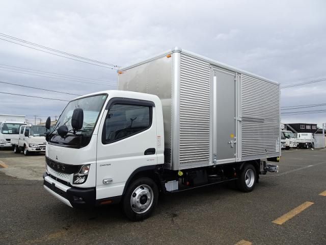 Japanese used car Ref# 1514262 MITSUBISHI / CANTER