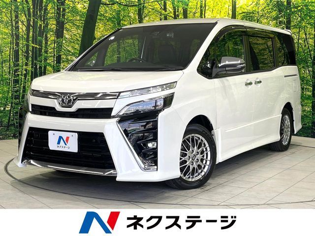 TOYOTA / VOXY