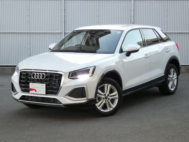 AUDI / AUDI Q2