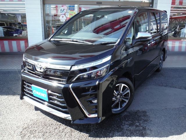 TOYOTA / VOXY