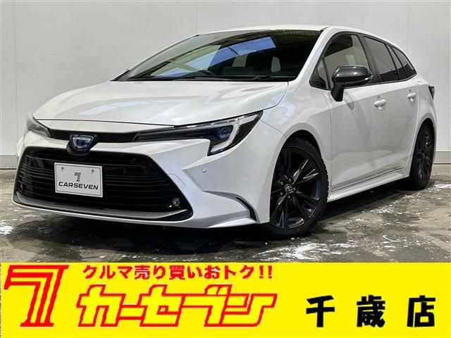 TOYOTA / COROLLA TOURING HYBRID 4WD
