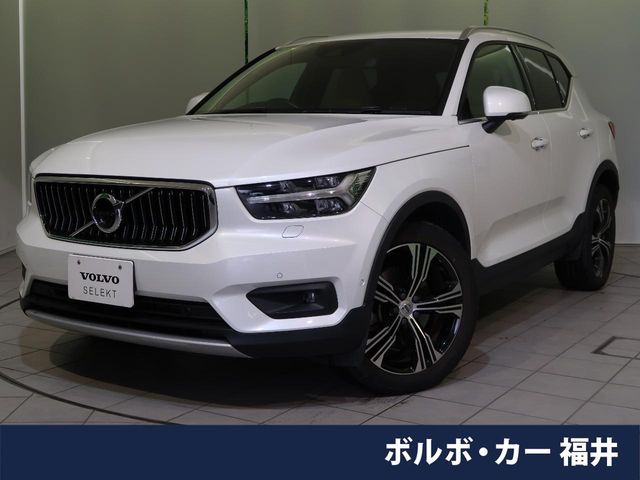 VOLVO / VOLVO XC40