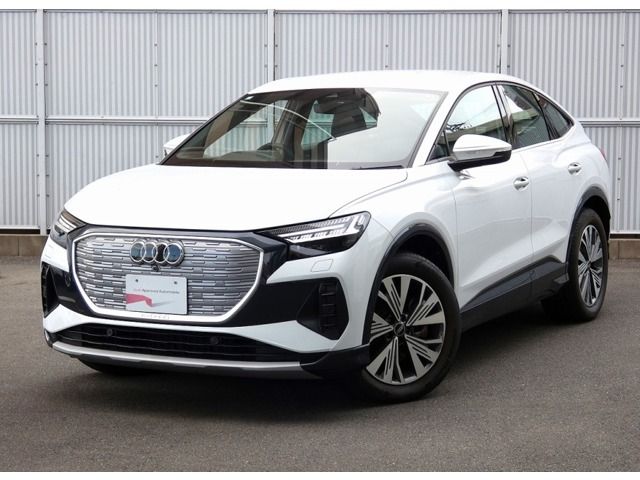 AUDI / AUDI Q4 e-tron SPORTBACK
