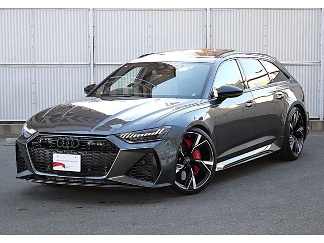 AUDI / AUDI RS6 AVANT